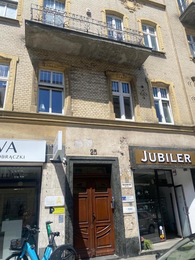 Ferienwohnung Przytulna Kawalerka Z Antresola Kattowitz Exterior foto